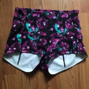 NWOT Lululemon shorts